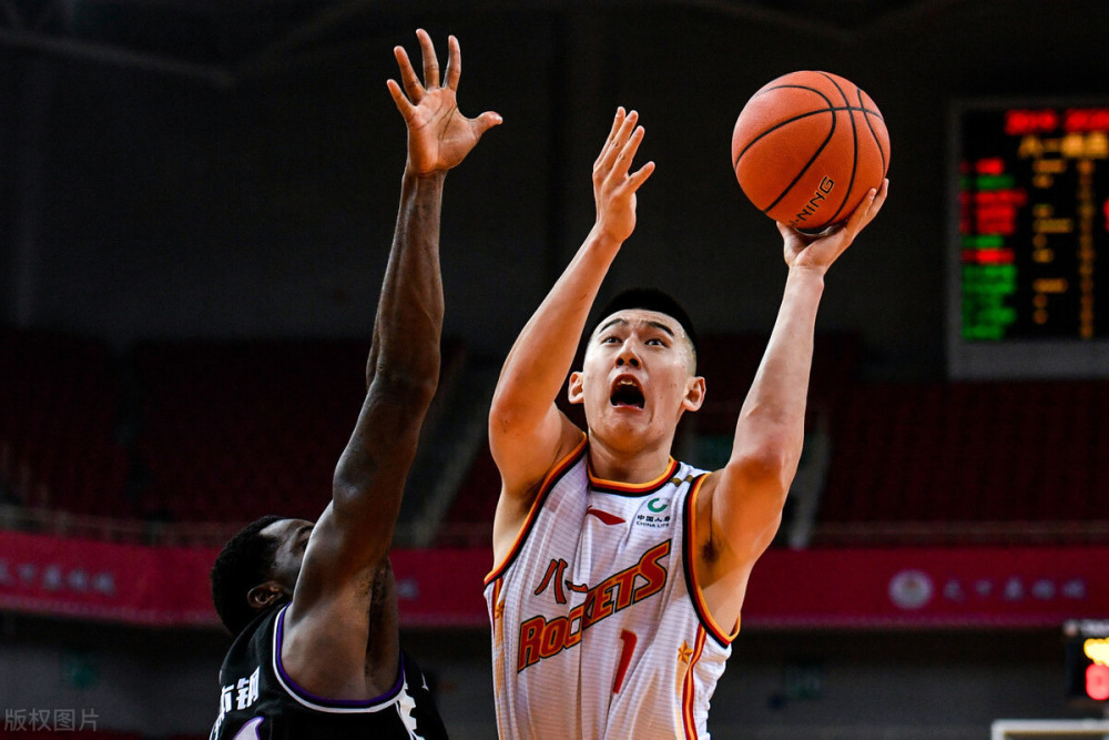 kaiyun体育-风云突变皇家马德里赛后防线松动印第安纳步行者窗口期门线救险,北京首钢门线救险瞬间刷屏