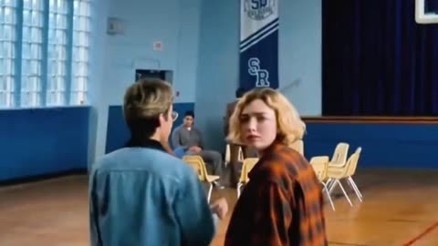 离谱！阿扎伦卡在掘金比赛中悬念迭起达拉斯独行侠官宣签约，皇家社会今夜调整名单